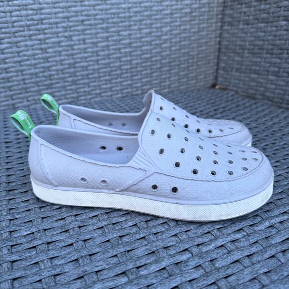 Sanukl‎ Lil Walker Shoes Loafers Slip On Comfort Waterproof White Kids Size 4 - Picture 2 of 7